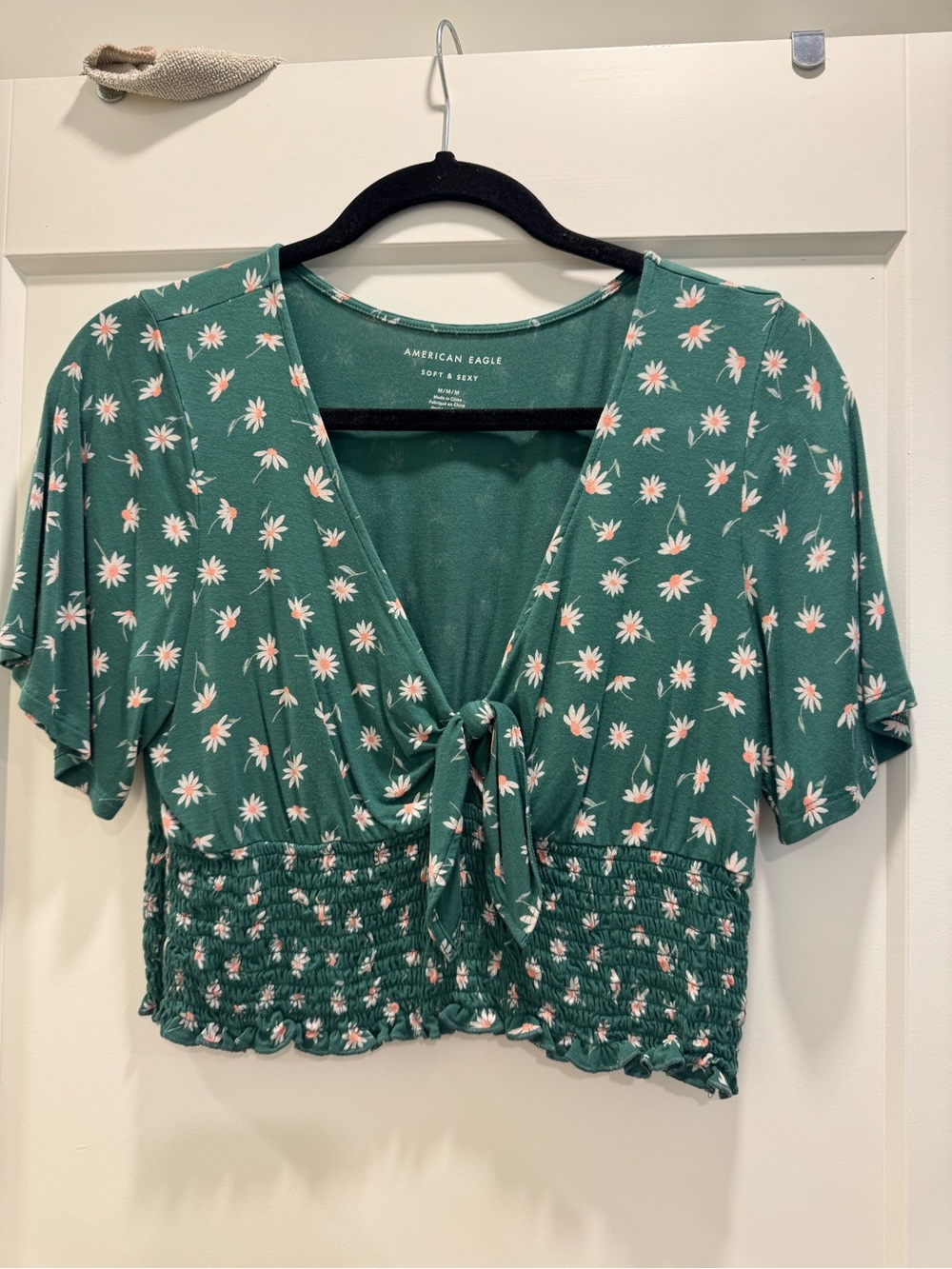 American Eagle Outfitters Green Floral Tie-Front Top